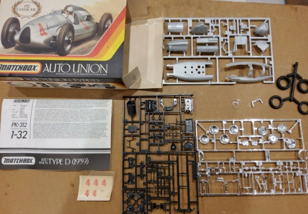 Matchbox Auto-Union Rennwagen Typ D 1937 Modellbausatz in Originalkarton (2506)